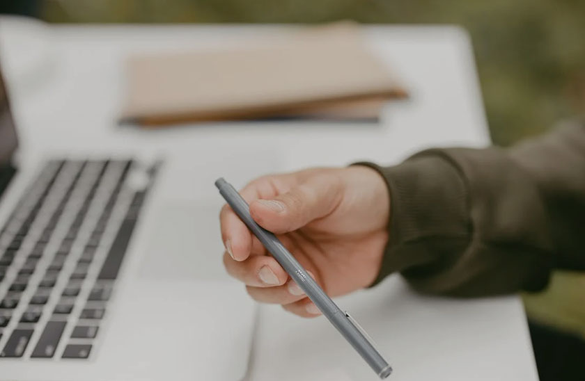 ສະຫລັບລາວພວກເຮົາຊ່ອງເພື່ອເຂົ້າໃຈແລະປະຕິບັດຂອງລາວ